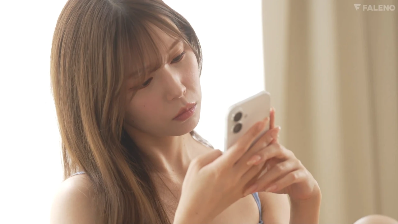 FNS-122 嫁の妹にぷにぷにまんスジ見せつけ誘惑されたら我慢なんてできない 明里つむぎ