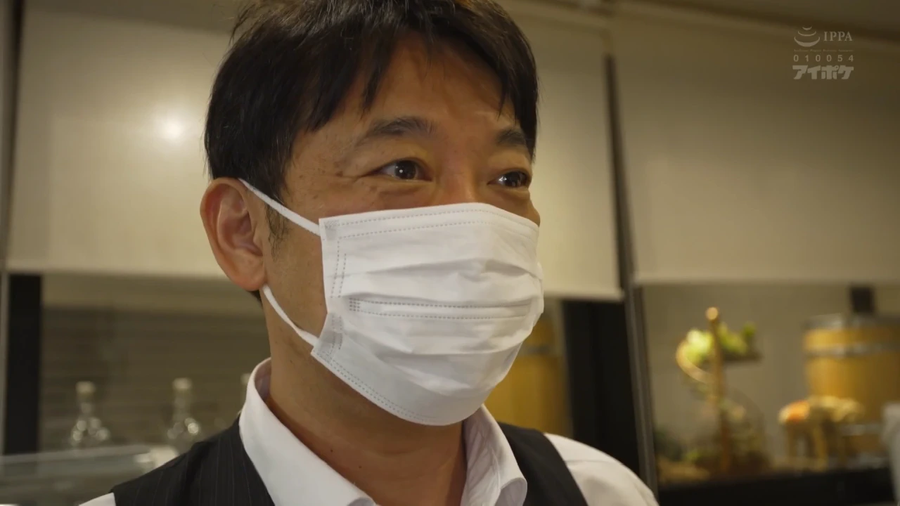 「店長のことお持ち帰りしたいな…」秘かに堕としたかった男をお持ち帰りして、朝まで強制逆絶倫中出し種付けマーキングプレスビッチ。 吉村卓