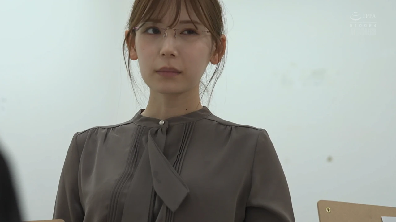 ATID-495 あの美術の先生が僕らのチ○ポをこんなに下品にしゃぶってくれるなんて夢みたいだ 明里つむぎ