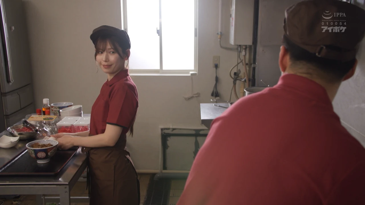 IPZZ-674 【現実であった生々しいノンフィクションストーリー】 牛丼屋で働く既婚者の私が女として見てくれる年下学生との不貞中出し性交にハマった理由