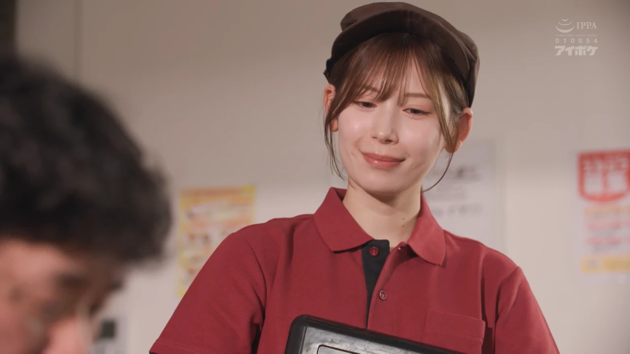 IPZZ-674 【現実であった生々しいノンフィクションストーリー】 牛丼屋で働く既婚者の私が女として見てくれる年下学生との不貞中出し性交にハマった理由