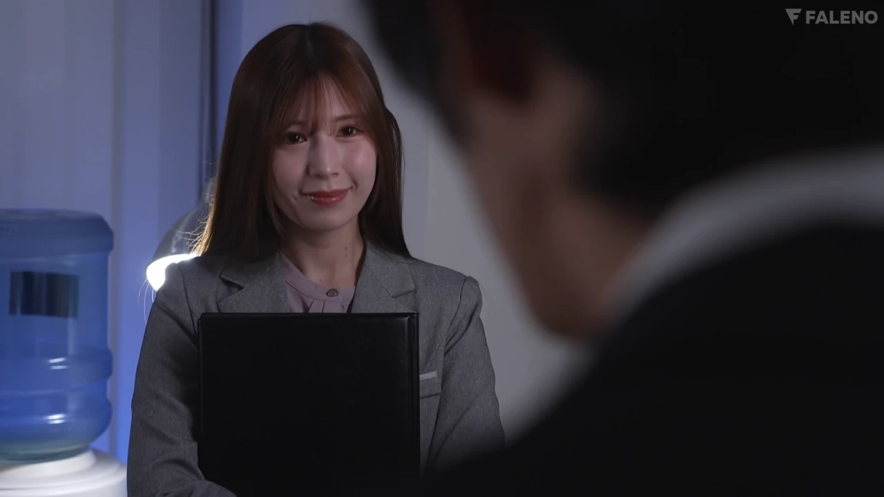 FNS-154 総務部フェラチオ課のお仕事 疲れマラに強烈に効くおしゃぶりご奉仕で社員を癒す美人女子社員 明里つむぎ